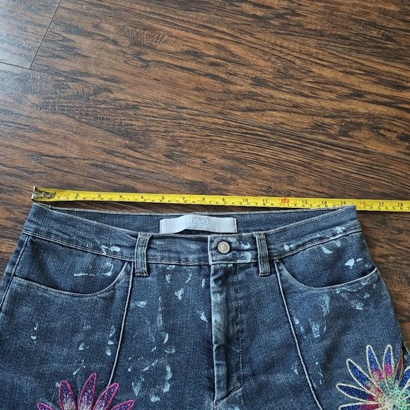 Versace Vintage Floral Embroidered Jeans Size 32 - Picture 7 of 11